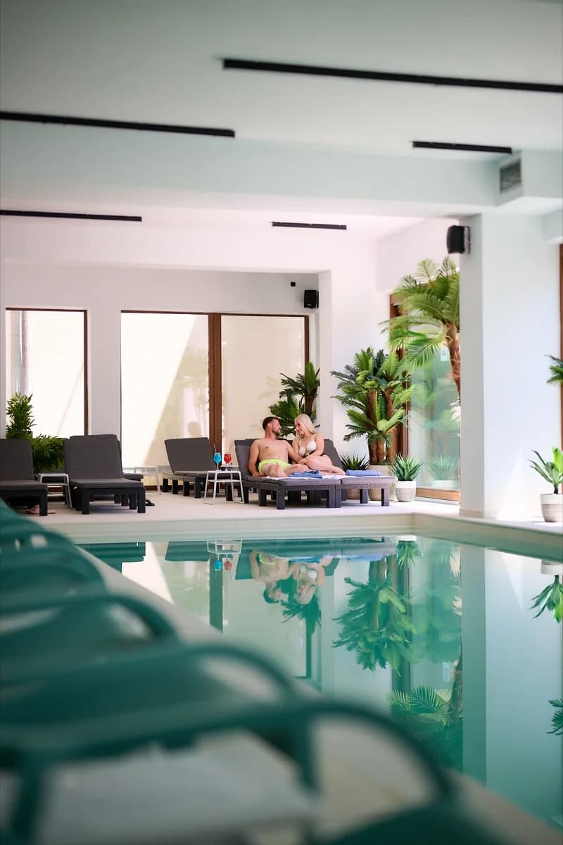 Piscina interioară Spa 5Senses